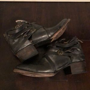Freebird by Steven black leather booties